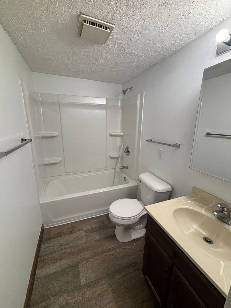 Creston Apartment: PO Box 538