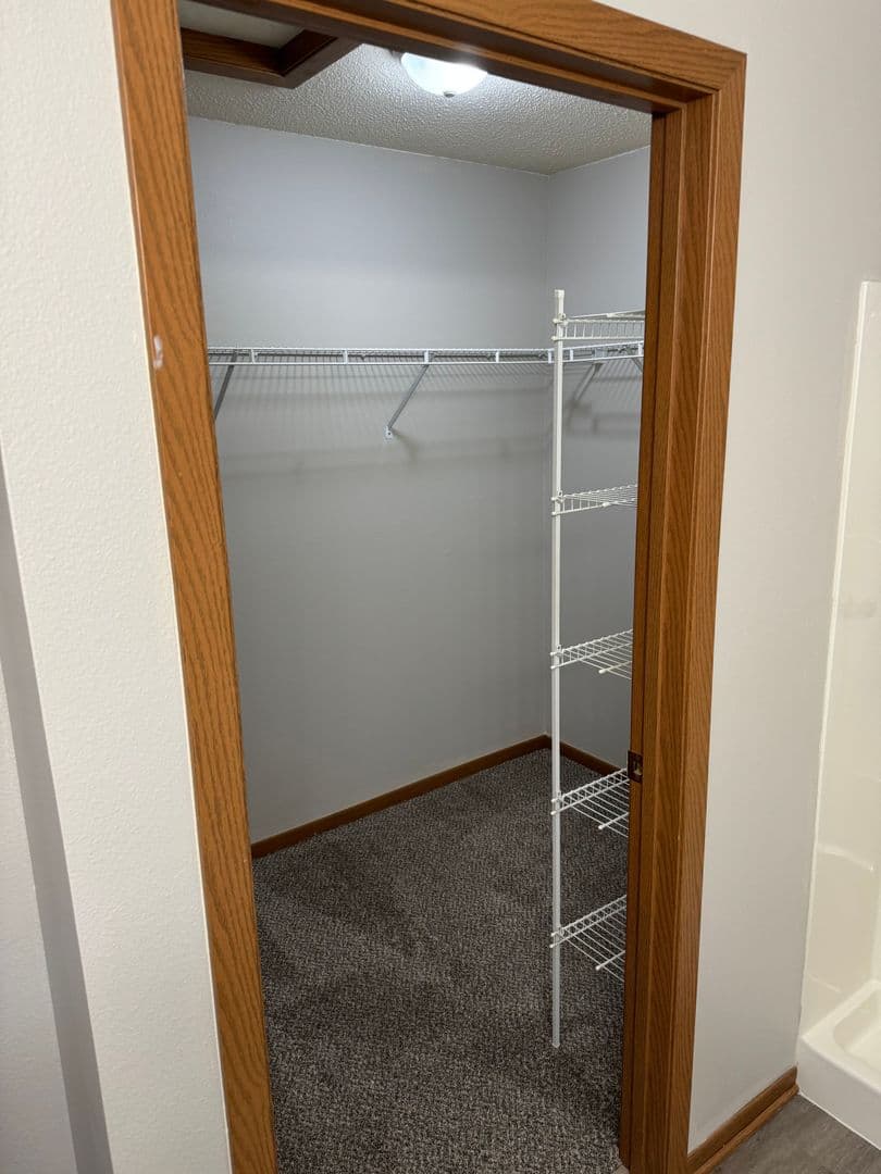 West Des Moines Apartment: 2625 Vine Street