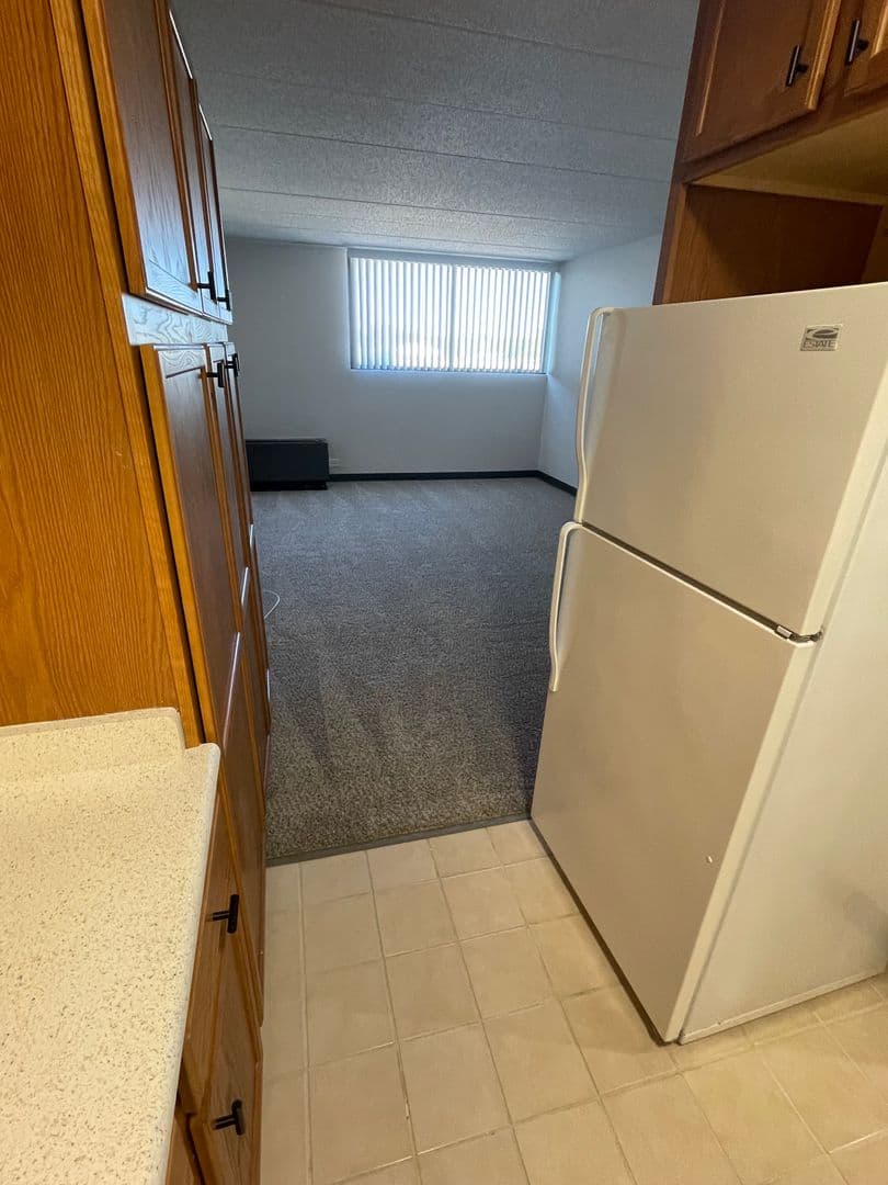 Clive Apartment: 11040 Hickman Road