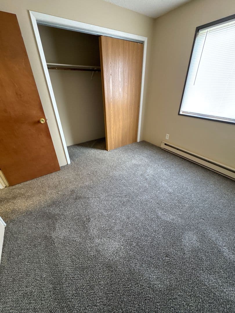 Waukee Apartment: 395 4th Street
