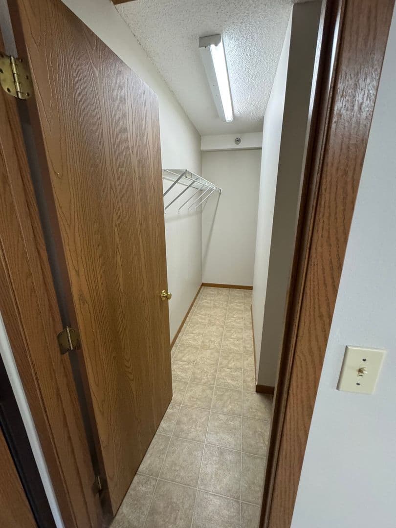 West Des Moines Apartment: 2625 Vine Street