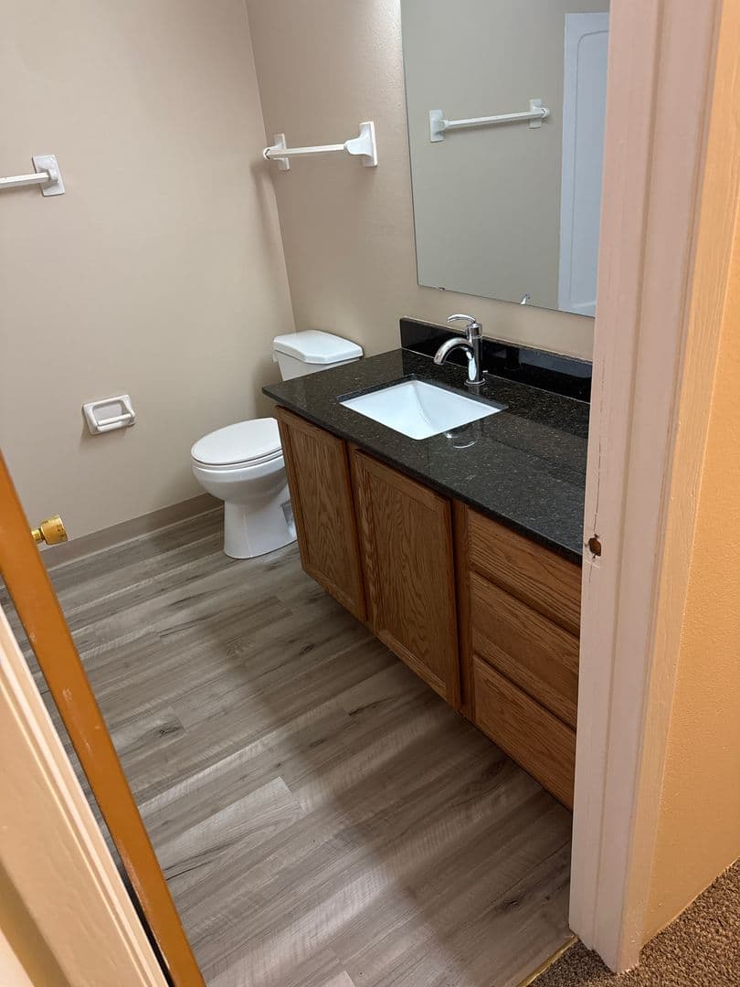 Waukee Apartment: 395 4th Street