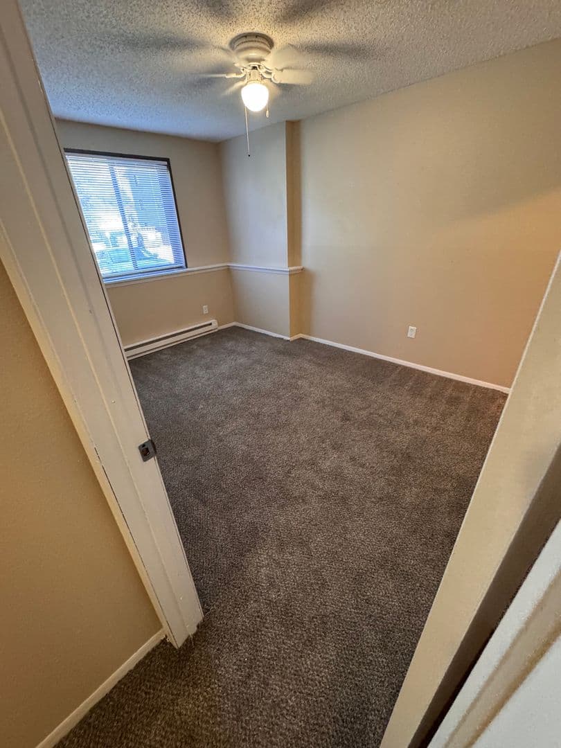 Waukee Apartment: 395 4th Street