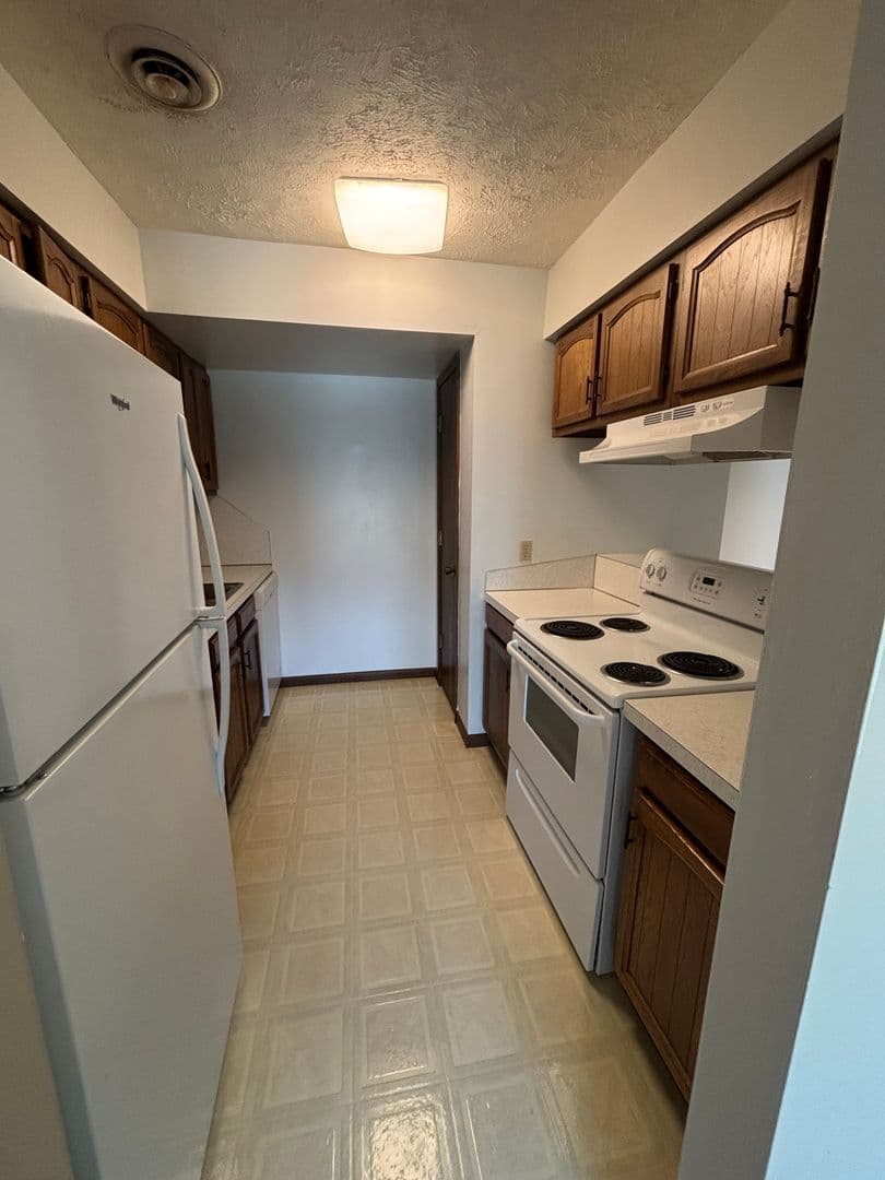 Creston Apartment: PO Box 538
