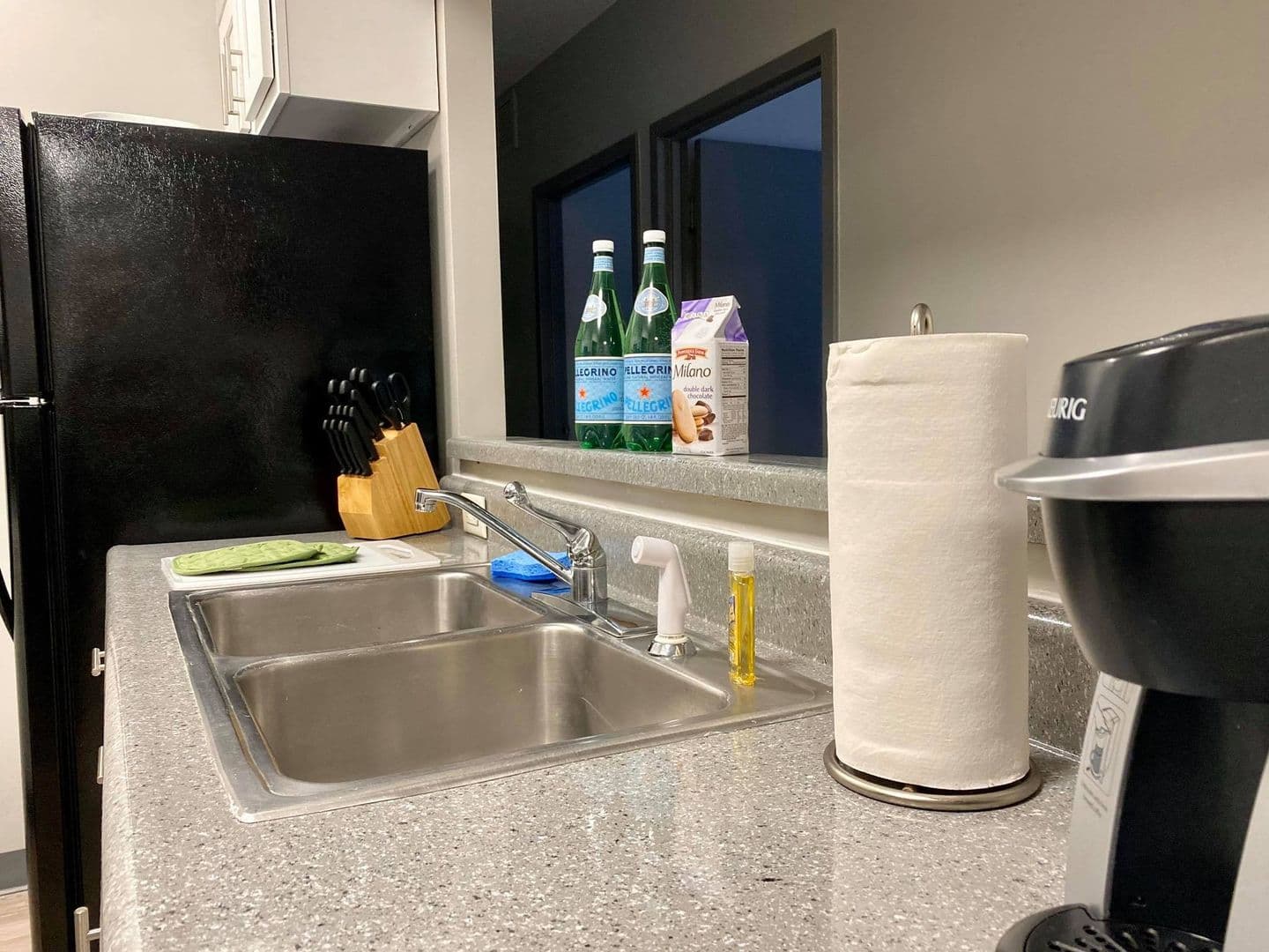 Des Moines Apartment: 2270 Bell Ave