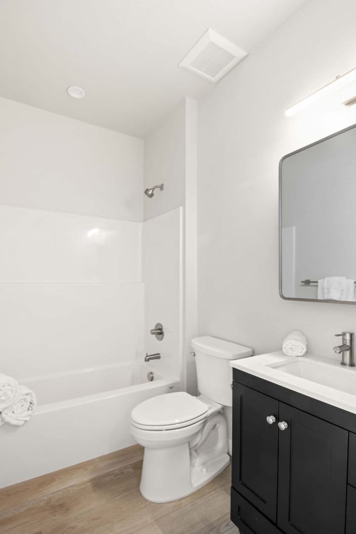 Glenwood Springs Apartment: 619 Overlin Dr.