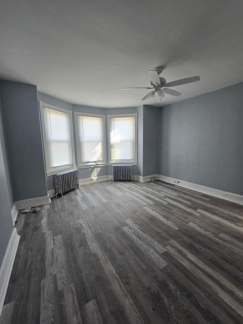 Philadelphia Apartment: 5122 Greene Street