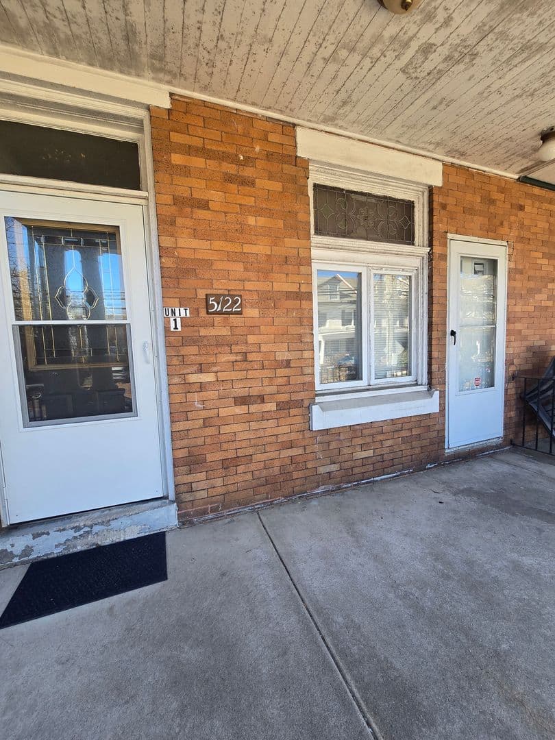 Philadelphia Apartment: 5122 Greene Street