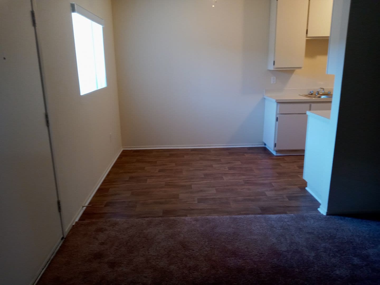 North Hollywood Apartment: 6129 N. Cahuenga Boulevard