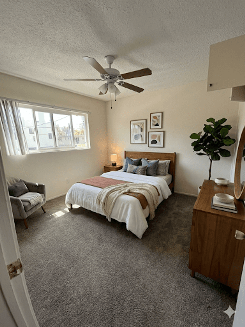 Glendale Apartment: 217 S. Jackson Street