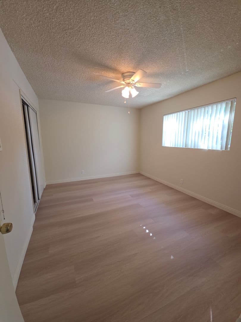 Glendale Apartment: 812 S. Glendale Avenue