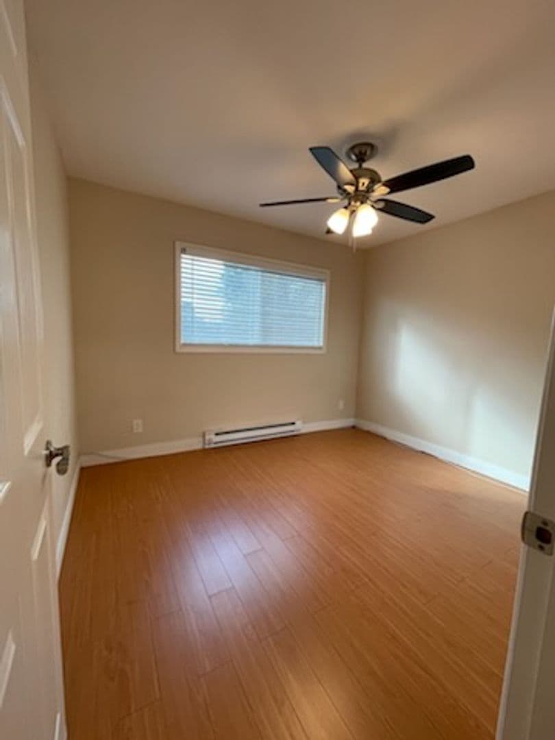 Reseda Apartment: 7261 Amigo Ave.