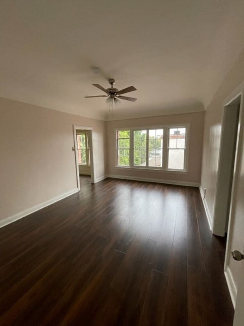Glendale Apartment: 337 W. Elk Avenue