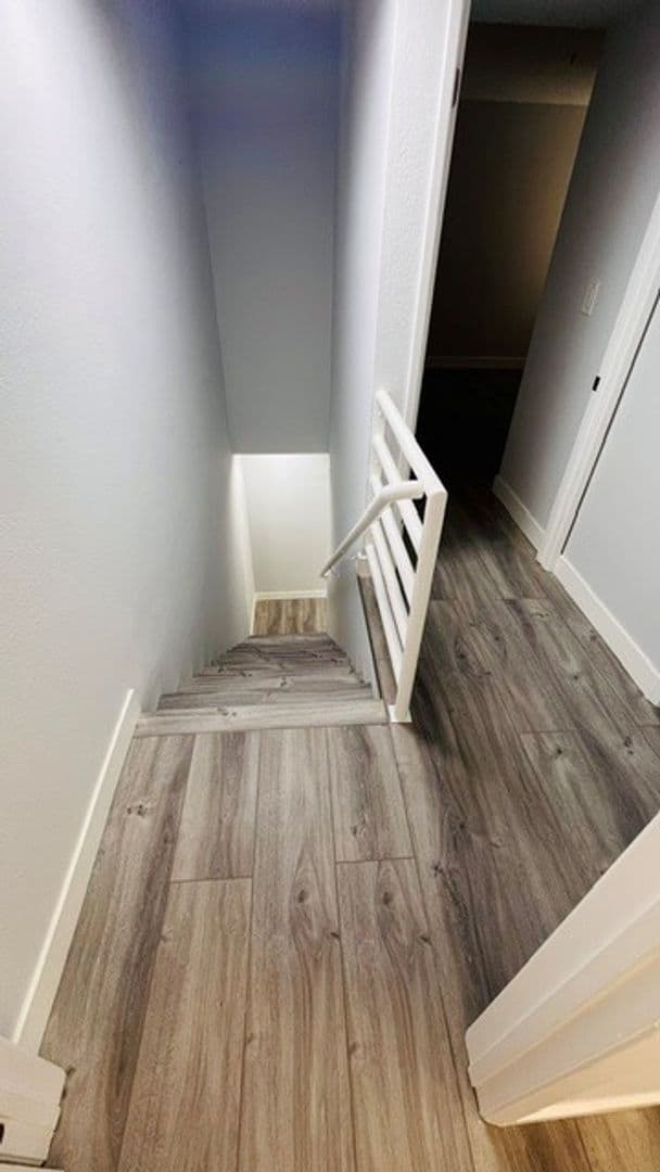 Winnetka Apartment: 19951 Roscoe Blvd.