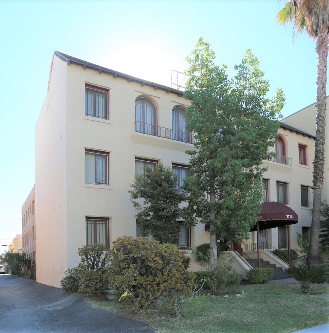 Glendale Apartment: 1114 N. Brand Boulevard