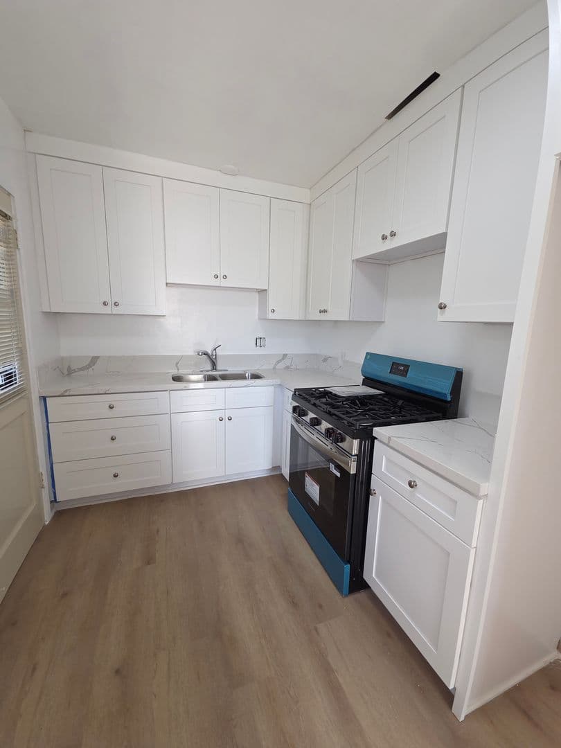 Glendale Apartment: 2018-2022 Verdugo