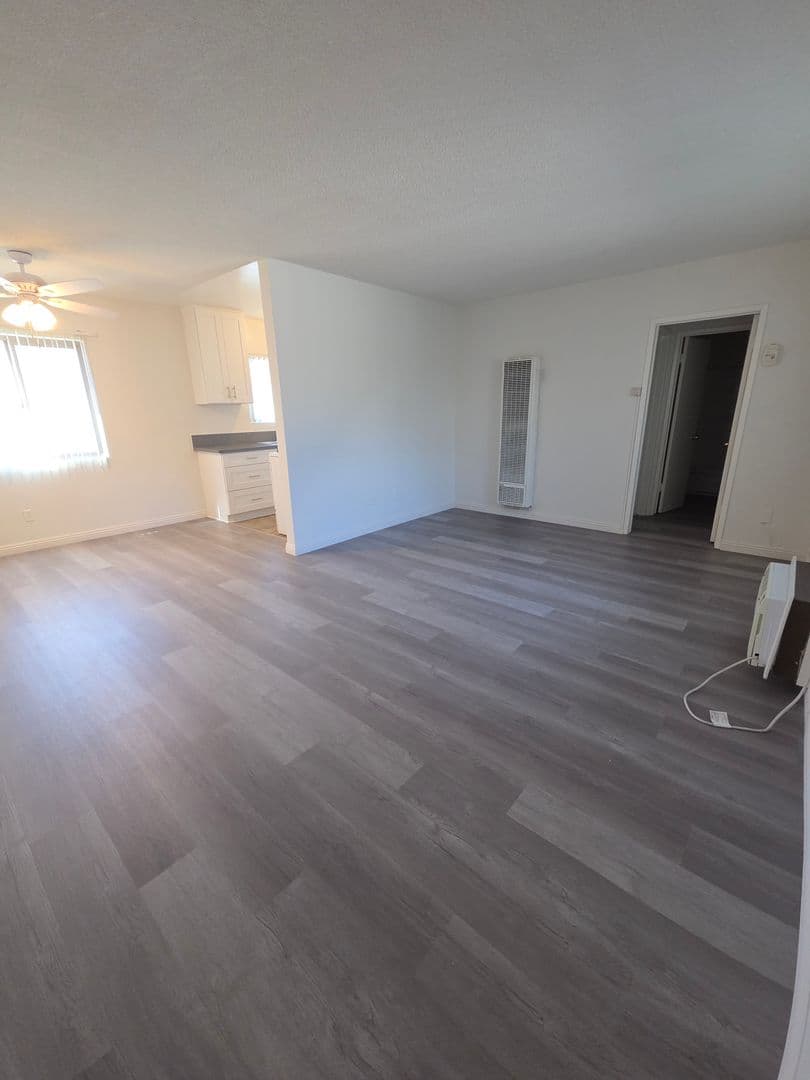 Glendale Apartment: 914-920 S. Central Avenue