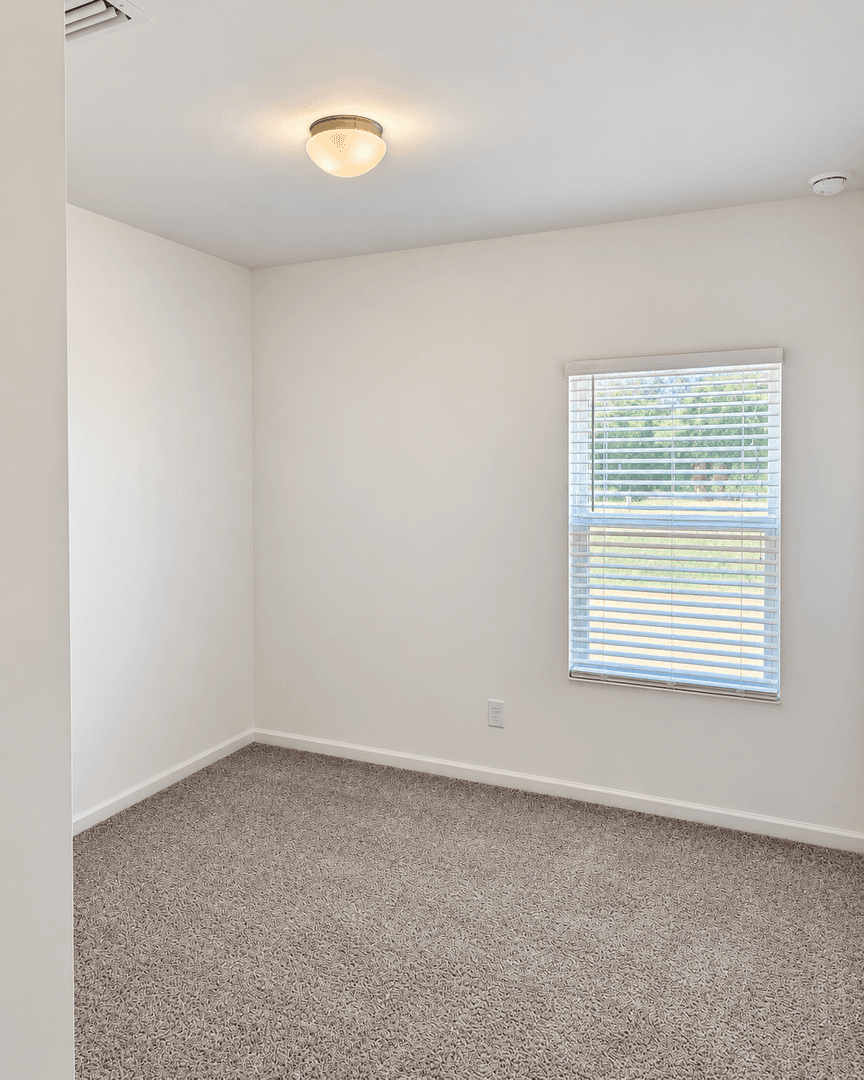 Pineville House: 13162 Dorman Rd
