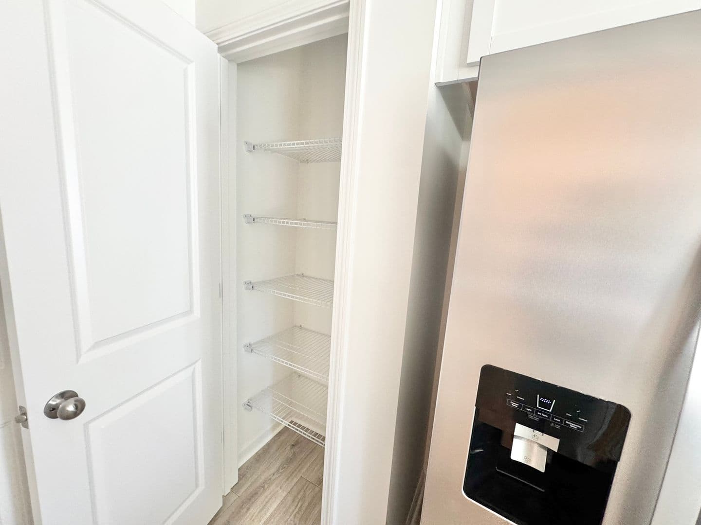 Salisbury House: 1425 Stork Drive