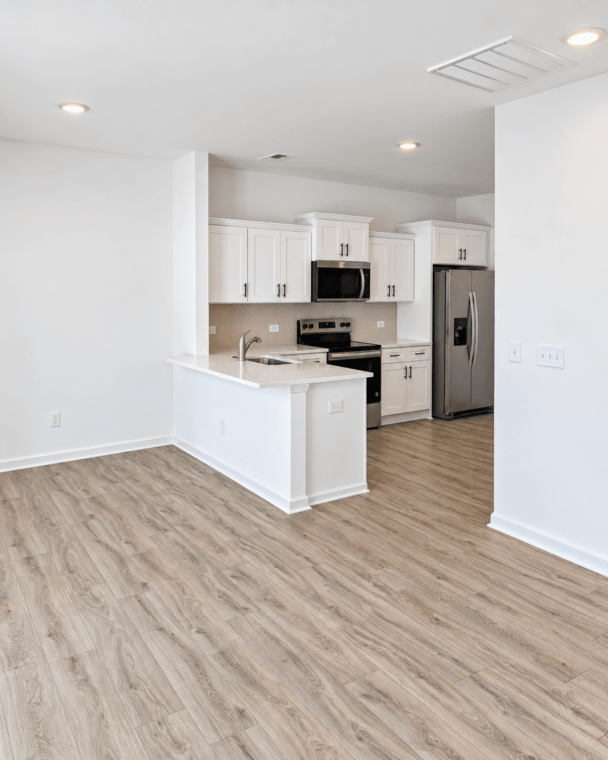 Pineville House: 13162 Dorman Rd