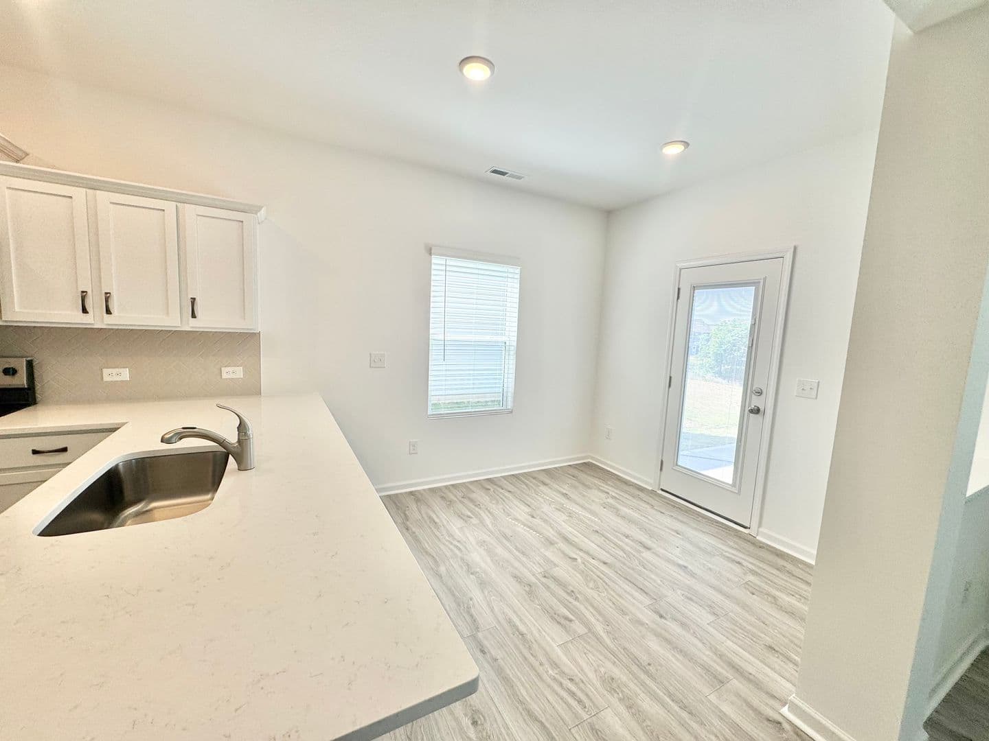 Salisbury House: 1425 Stork Drive