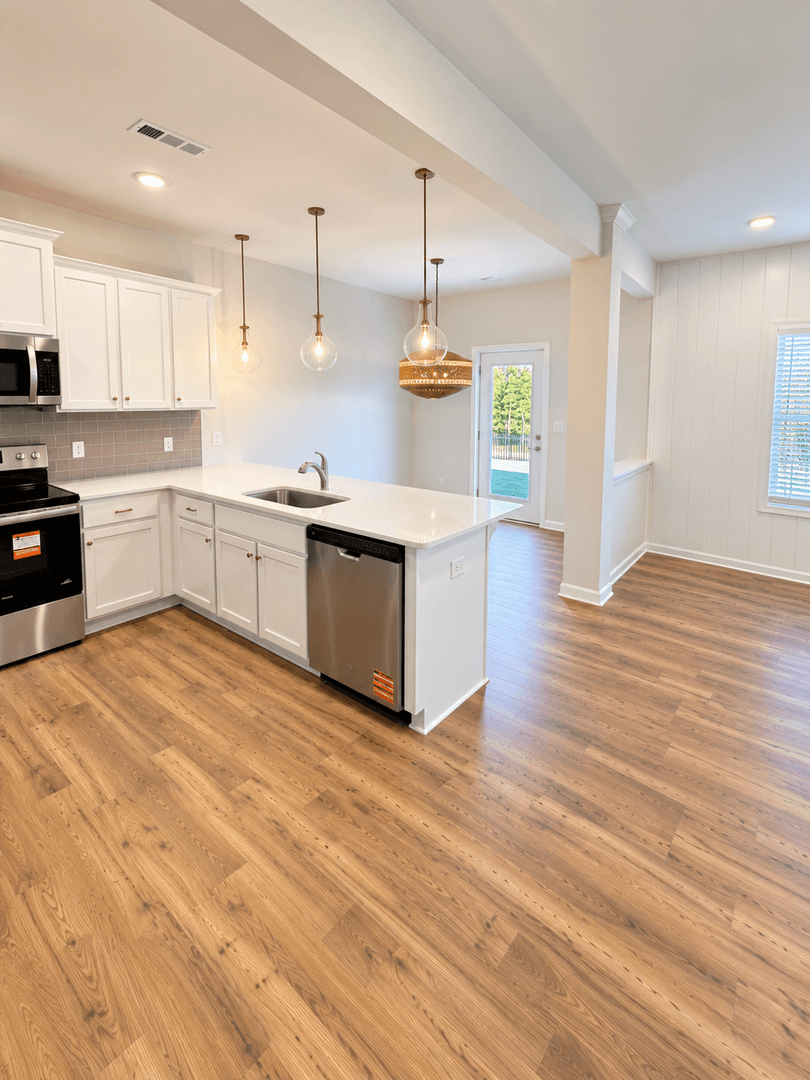 Mooresville Townhome: 272 Harris Farm Rd