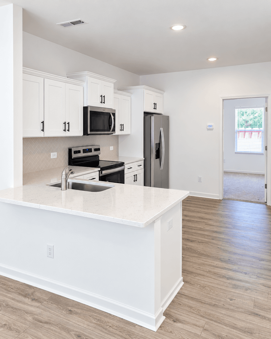 Pineville House: 13162 Dorman Rd