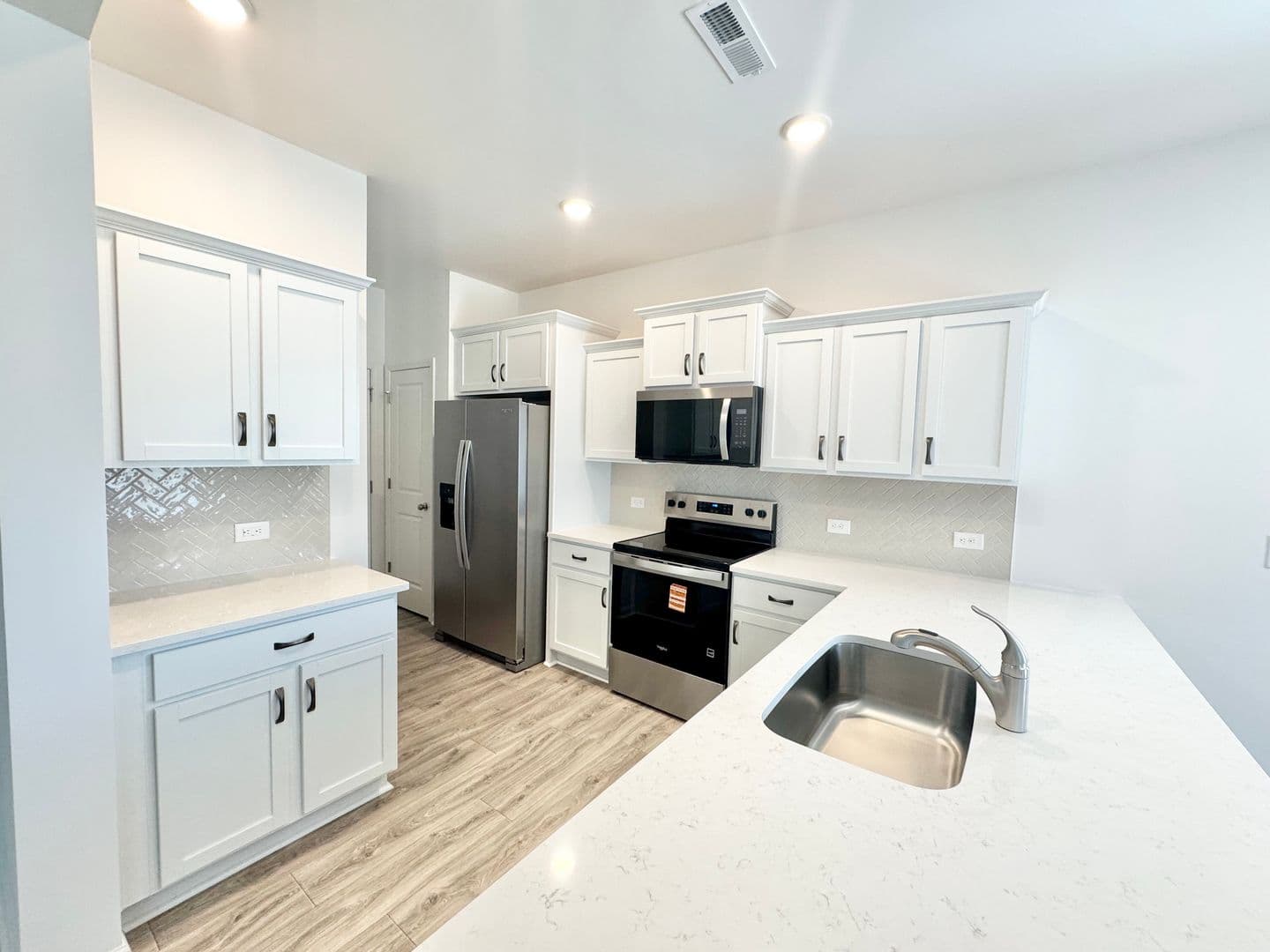 Salisbury House: 1425 Stork Drive