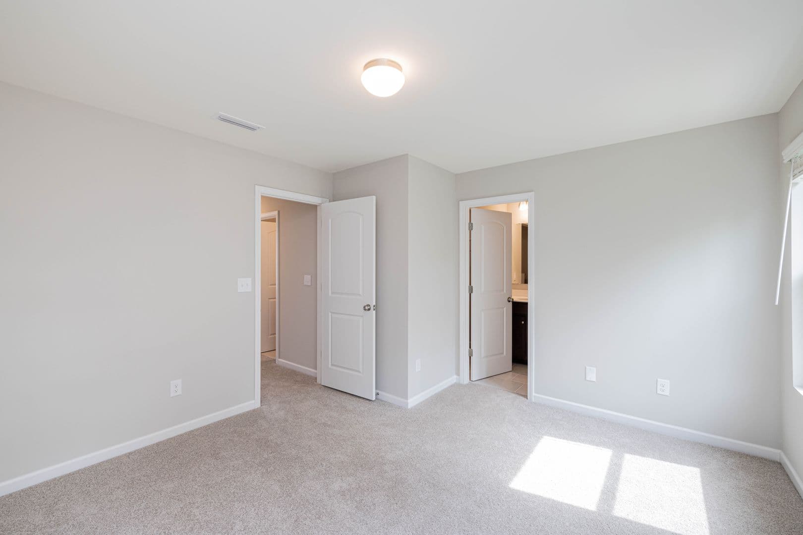 Charlotte Townhome: 11028 Woodland Creek Way