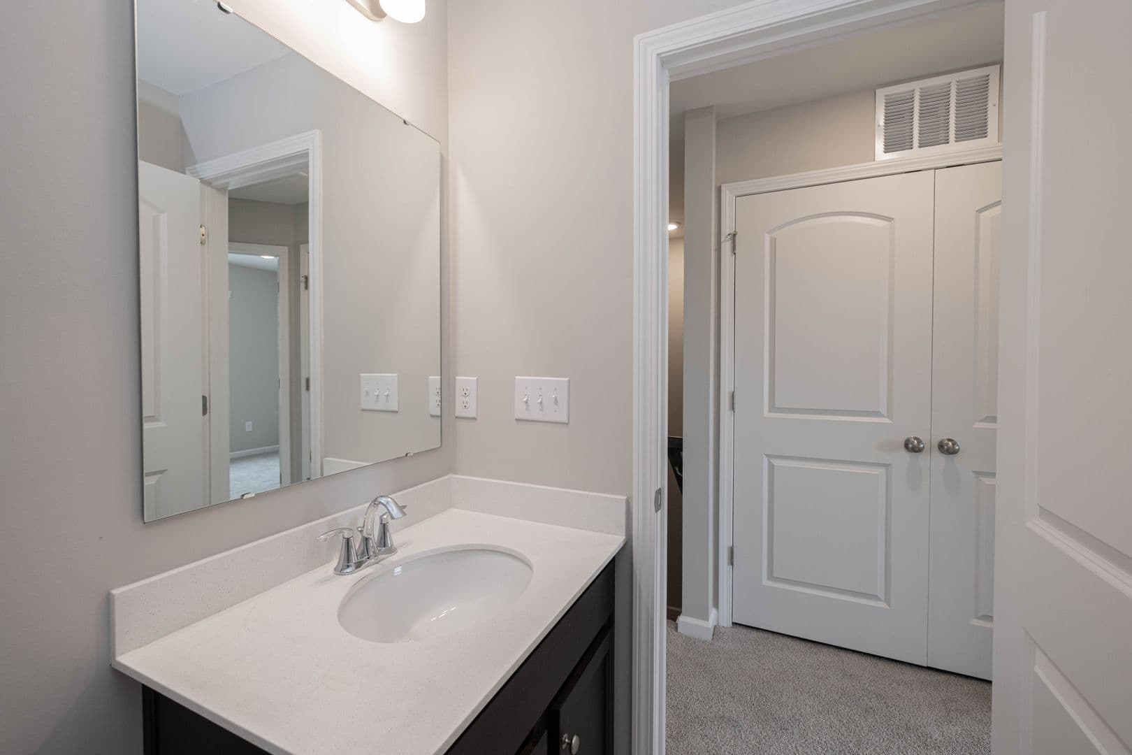 Charlotte Townhome: 11028 Woodland Creek Way