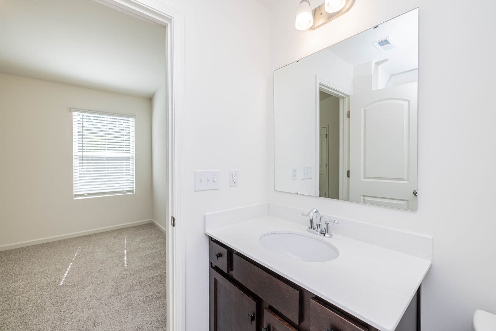 Mooresville Townhome: 1009 Pine Street Unit B
