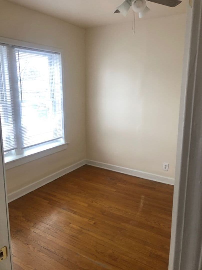 Chicago Apartment: 1205 - 1211 N Lockwood Ave
