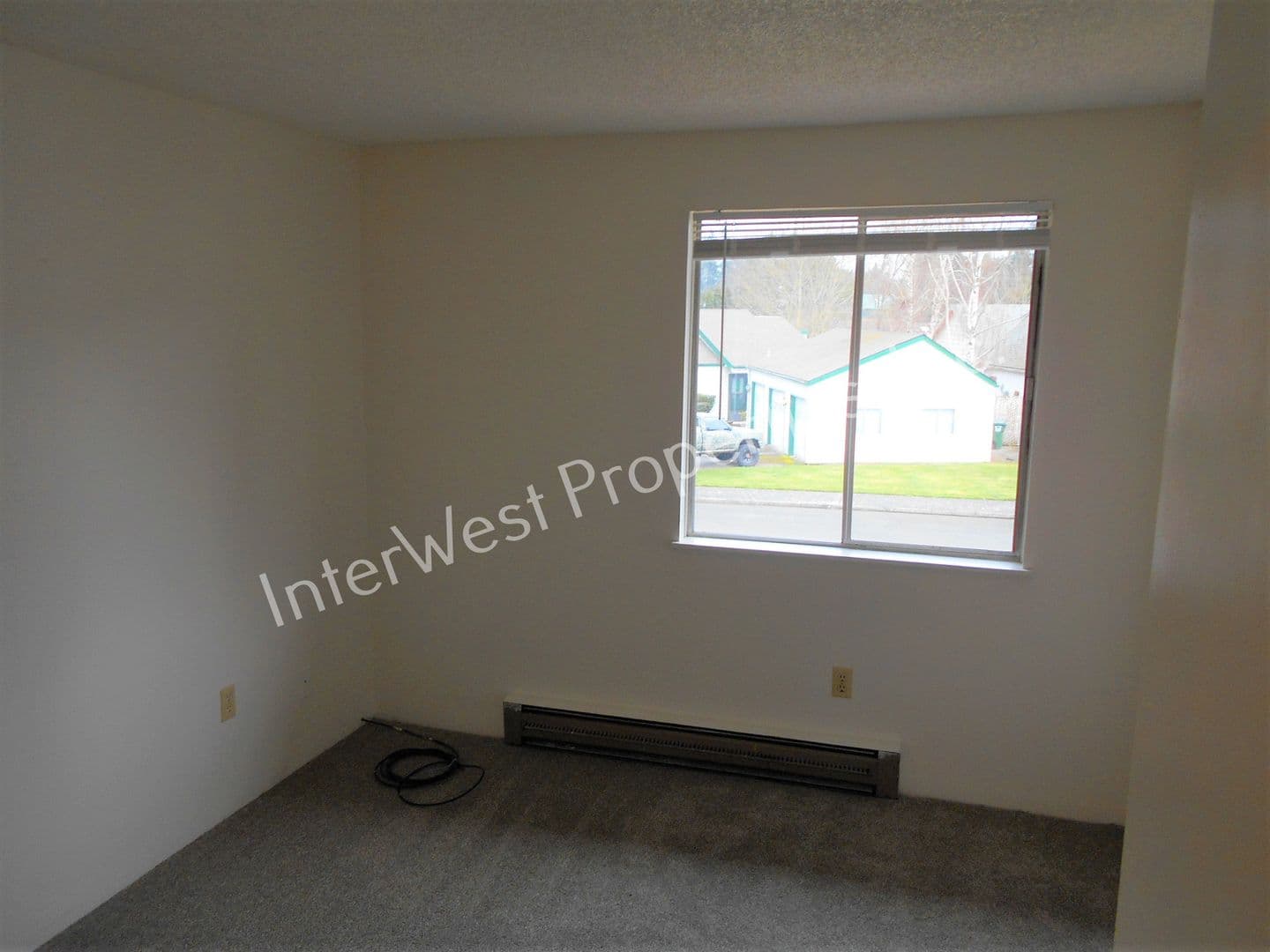 ALOHA Apartment: 6625 --  6627 SW 201ST CT