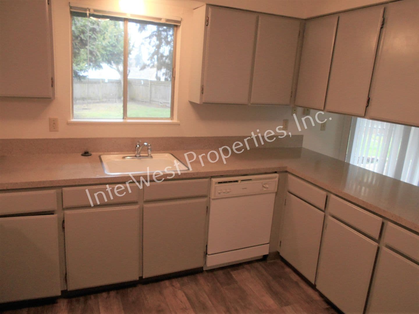 ALOHA Apartment: 6625 --  6627 SW 201ST CT