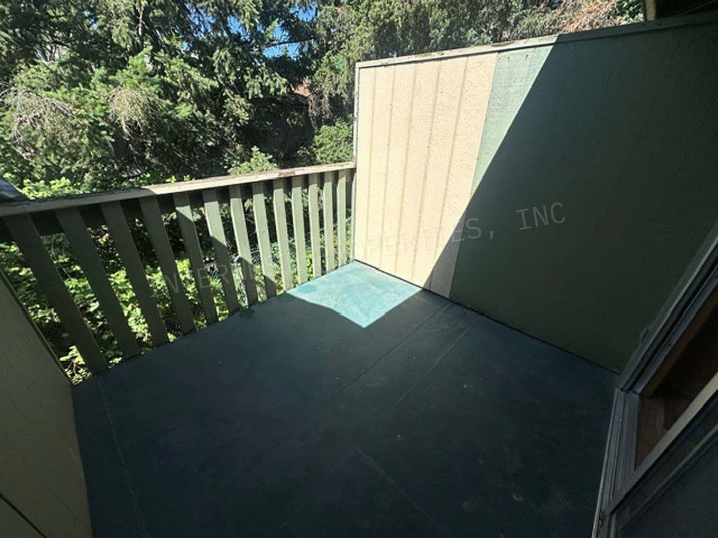 HILLSBORO Apartment: MAPLETREE APTS