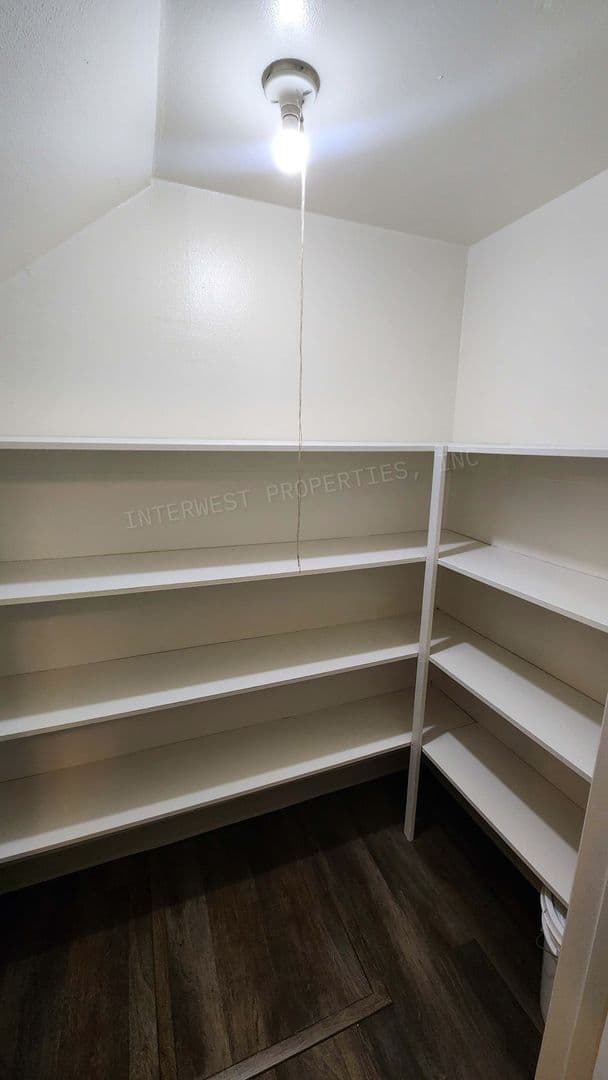 PORTLAND Apartment: TERRA TABOR APTS