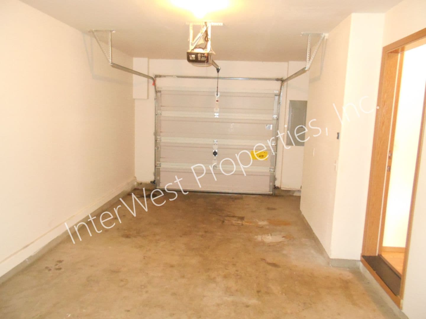 TROUTDALE Apartment: 1663 -- 1671 SW CHERRY PARK RD