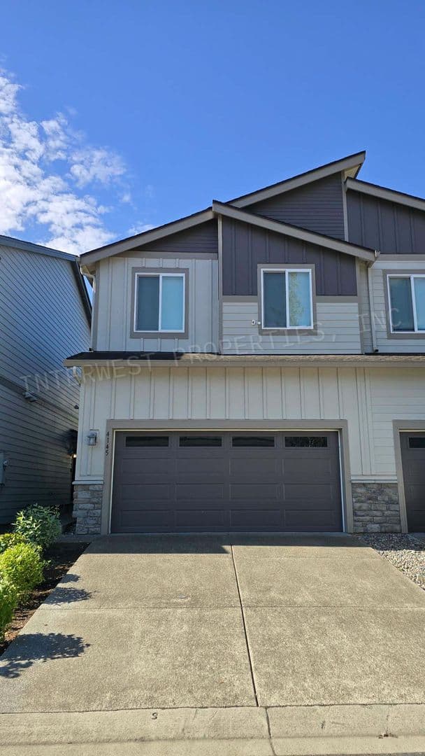 RIDGEFIELD House: 4145 S WATERS EDGE WAY