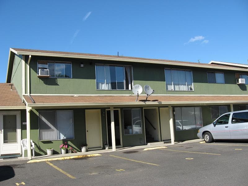 HILLSBORO Apartment: MAPLETREE APTS