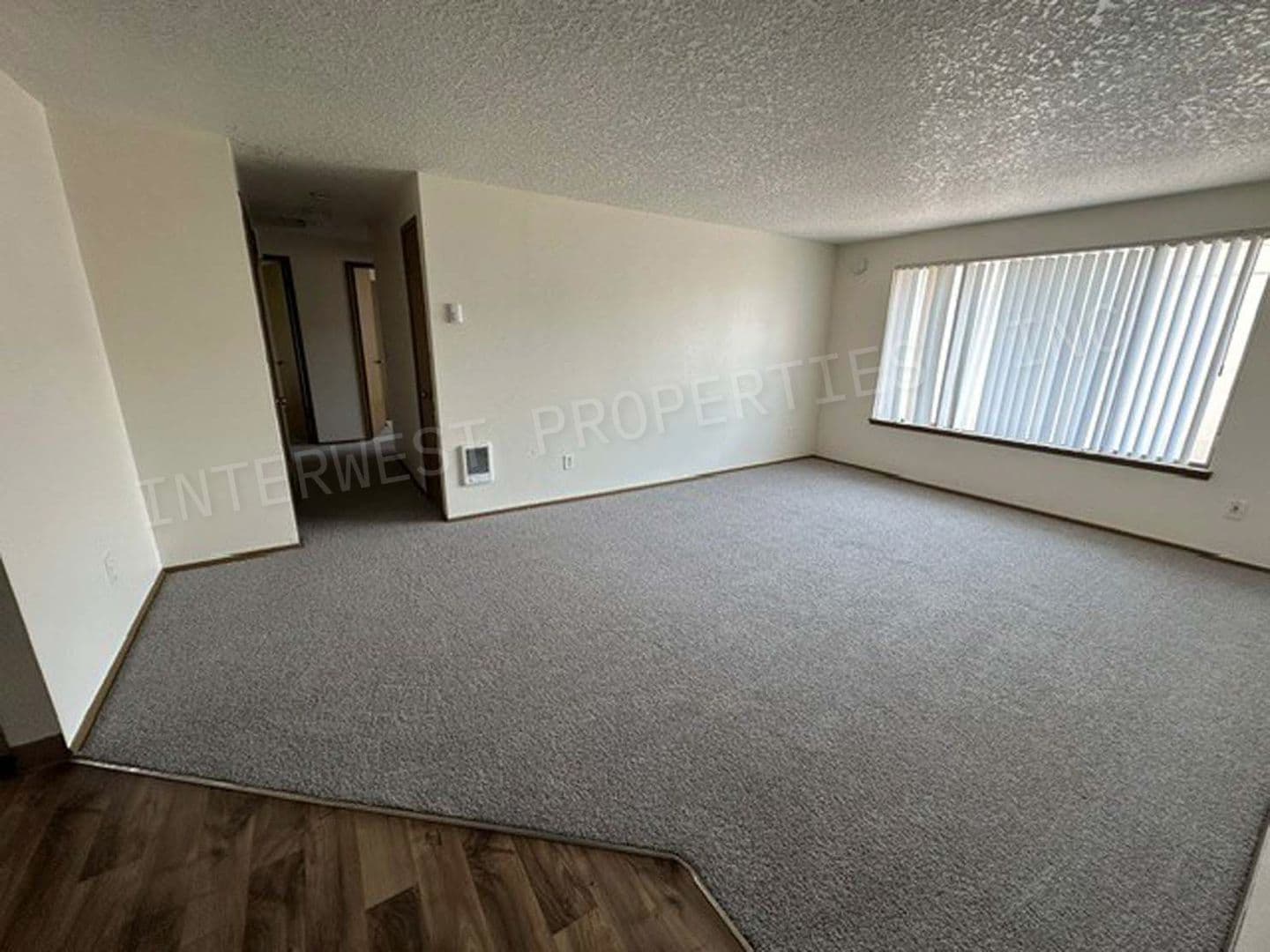 HILLSBORO Apartment: MAPLETREE APTS