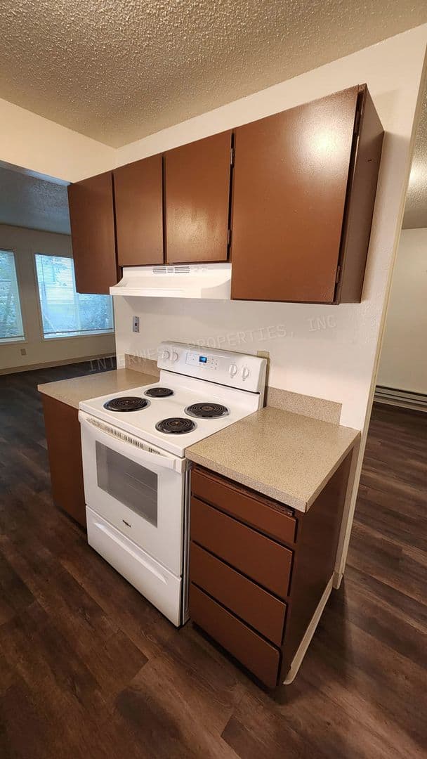 PORTLAND Apartment: TERRA TABOR APTS