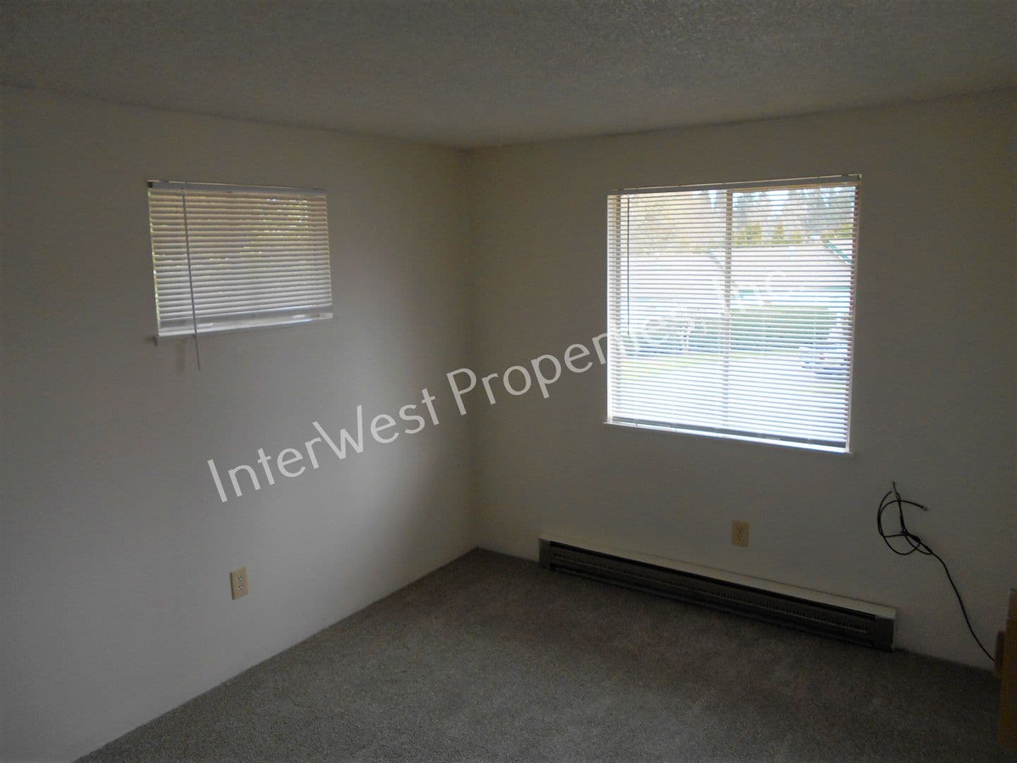 ALOHA Apartment: 6625 --  6627 SW 201ST CT