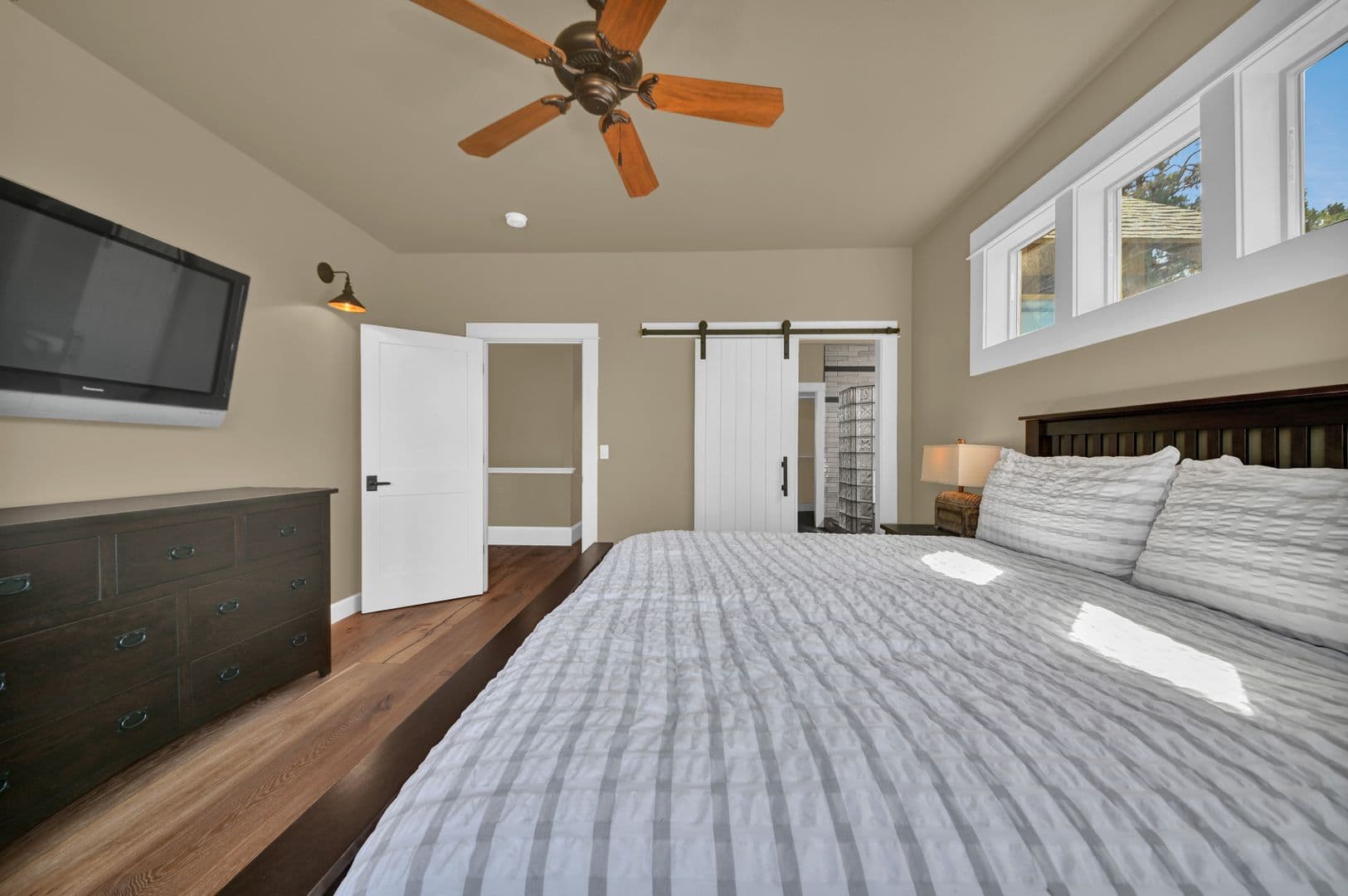 Bend House: 2095 NW Cascade View Dr.
