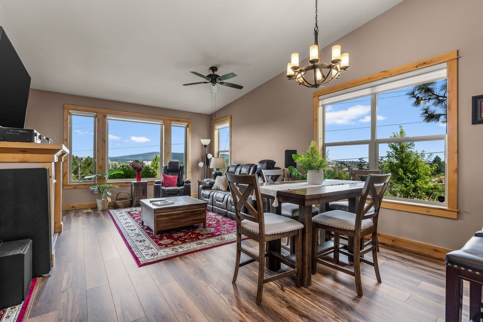 Bend Townhome: 859 SW Blakely Road