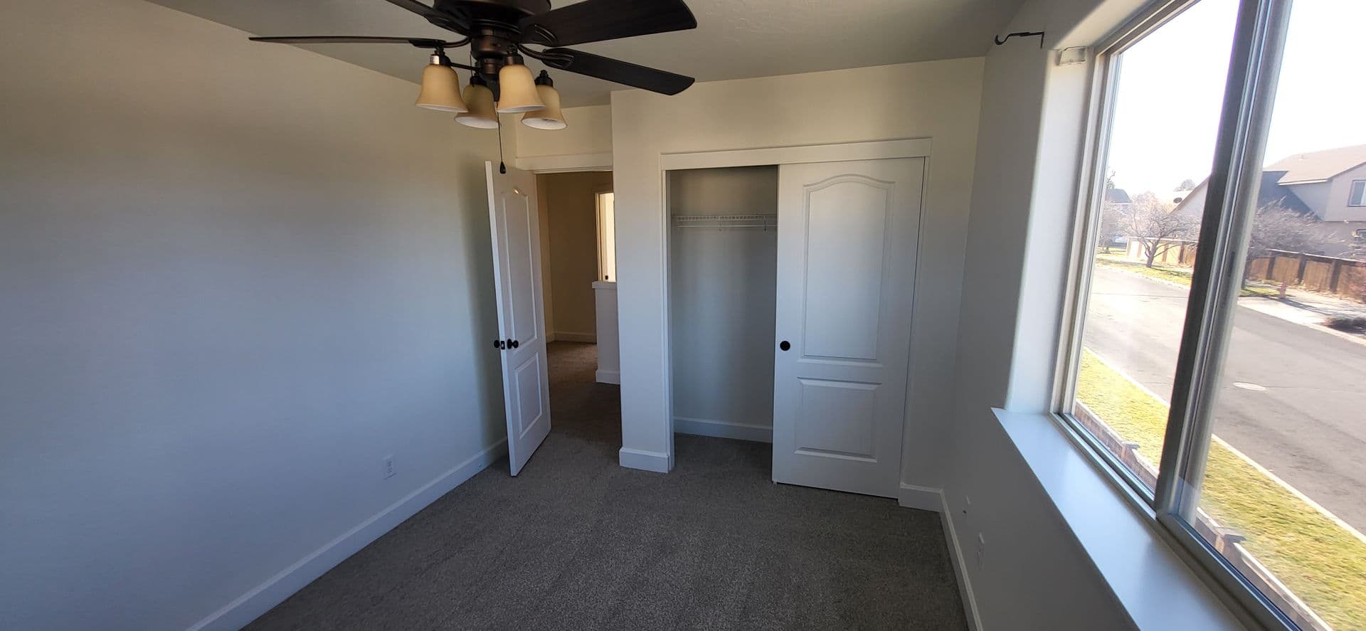 Bend Apartment: 21187 SE Kayla Ct