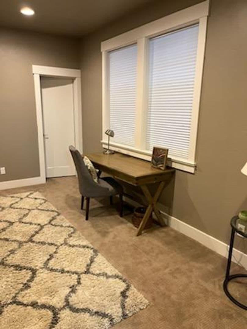 Bend House: 2397 NW DROUILLARD AVE