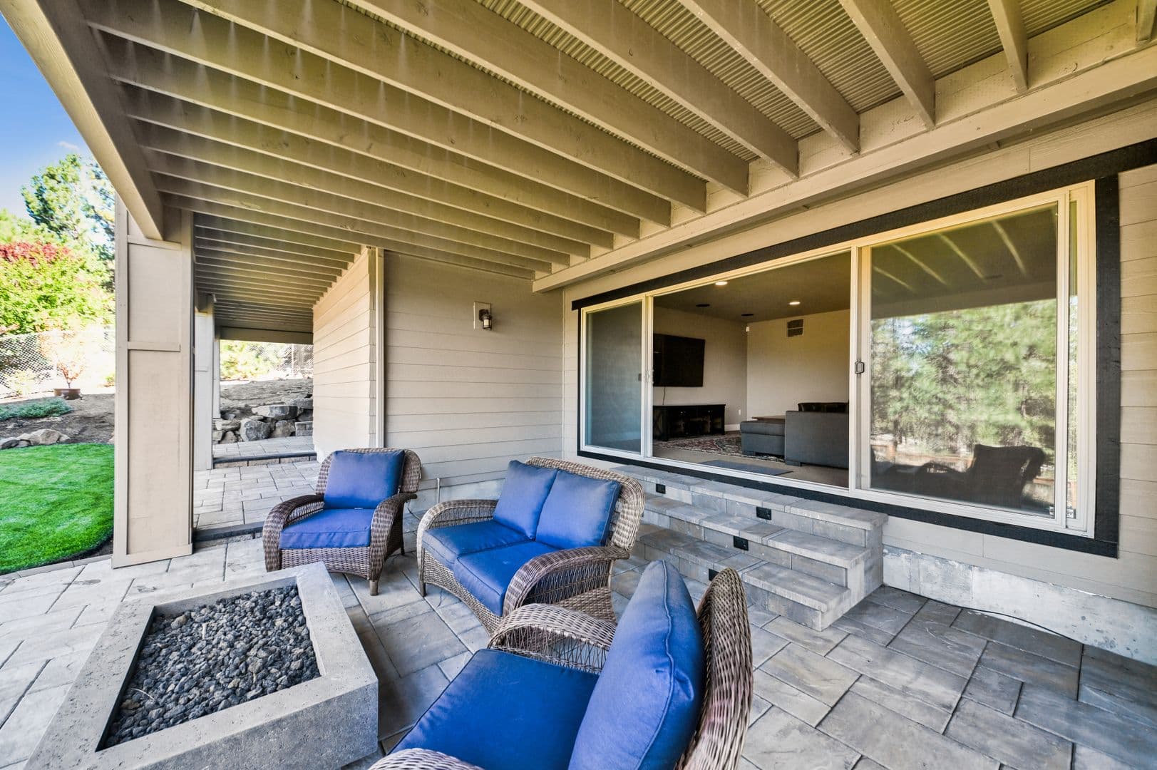 Bend House: 2095 NW Cascade View Dr.
