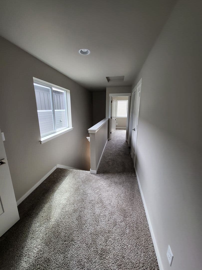 Bend Apartment: 61570 Lucia Street