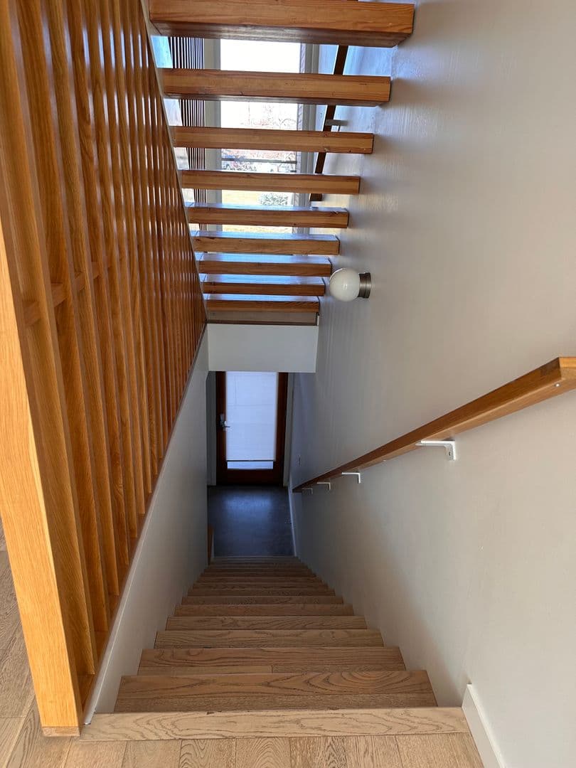 Bend Townhome: 55 SW Wall Street Unit 16