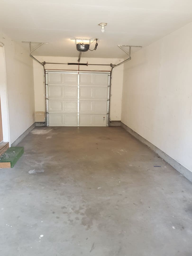 Redmond Apartment: 1841-1843 SW Canal Blvd